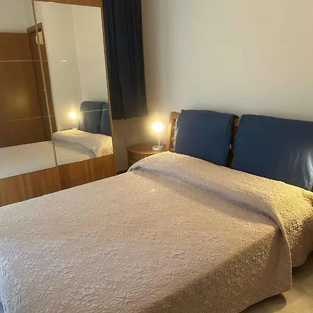 Apartment In 54618